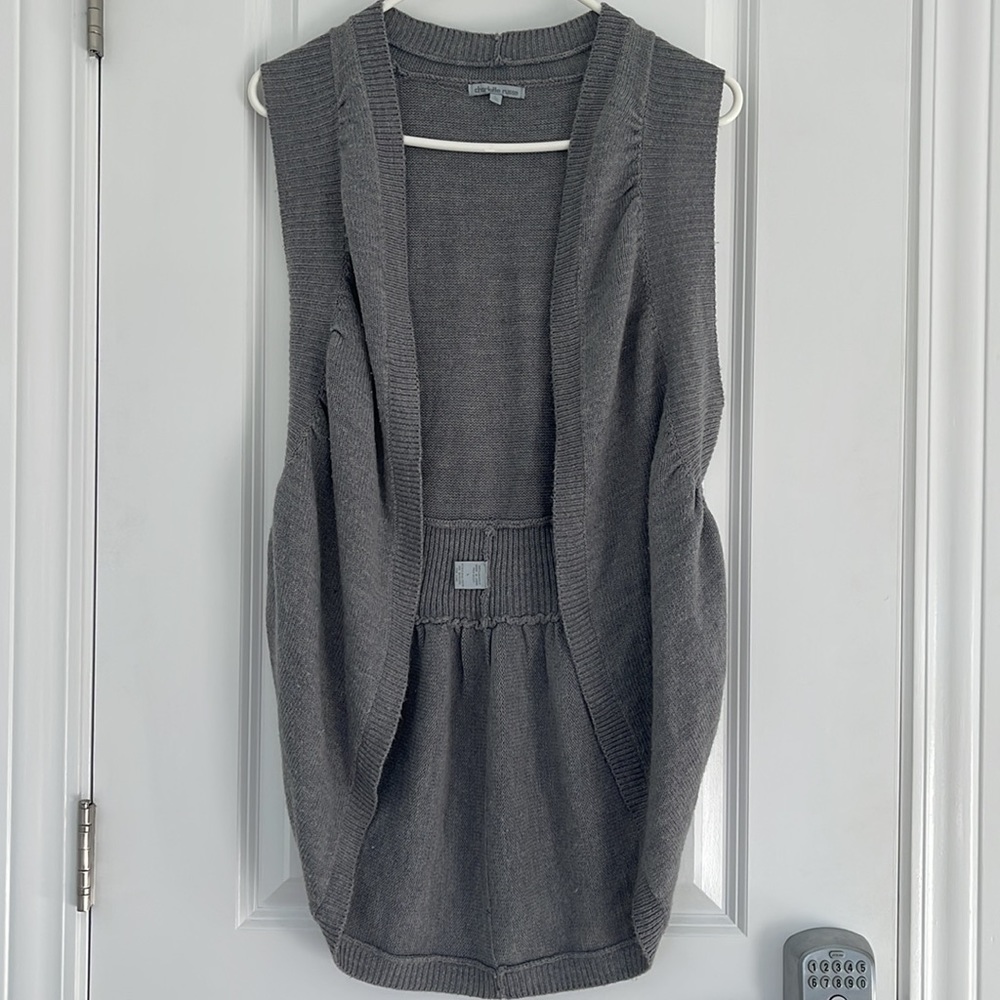 Charlotte Russe GRAY cardigan sleeveless